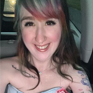 Meet your Posher, Alishia